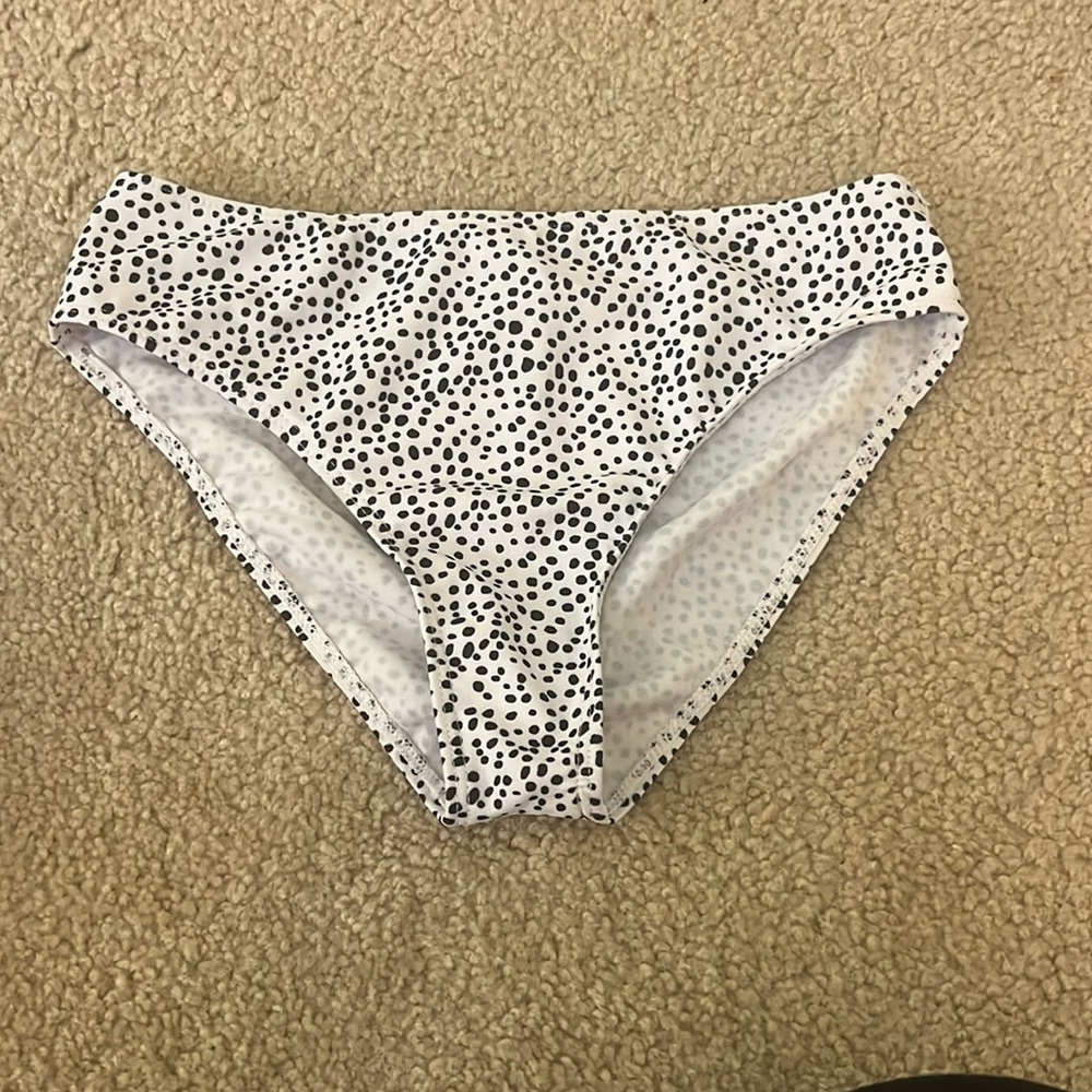 swimsuit bottoms